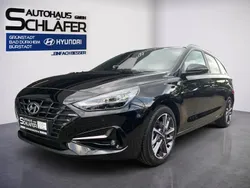 Abyss black / mic Gebraucht 2024 Hyundai i30 Advantage Kombi | 21.980 € (Fairer Preis)