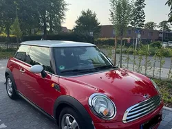 Rot Gebraucht 2009 Mini Cooper D Kleinwagen | 4.750 € (Fairer Preis)