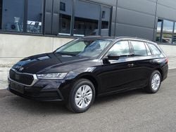 Graphite grau metallic Neu 2024 Skoda Octavia Essence Kombi | 26.490 € (Superpreis)