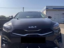 Schwarz Gebraucht 2023 Kia Ceed Sportswagon Kombi | 26.500 € (Teuer)