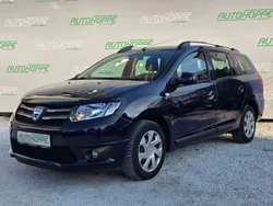 Blau marine Gebraucht 2014 Dacia Logan Lauréate Limousine | 4.190 € (Etwas zu teuer)