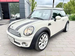 Weiß Gebraucht 2009 Mini Cooper Kleinwagen | 4.595 € (Superpreis)