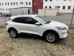 Weiß Gebraucht 2022 Ford Kuga Titanium SUV | 24.000 €