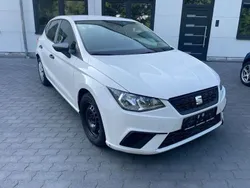 Weiß Gebraucht 2019 Seat Ibiza Reference Limousine | 5.499 €