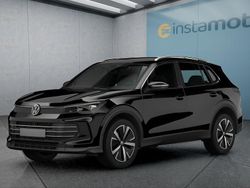 Schwarz Gebraucht 2024 VW Tiguan SUV | 38.899 € (Fairer Preis)
