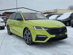 Grün Gebraucht 2022 Skoda Octavia RS Limousine | 20.900 € (Fairer Preis)