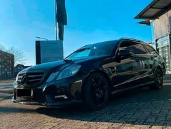 Schwarz Gebraucht 2010 Mercedes E300 Avantgarde Kombi | 8.900 € (Fairer Preis)
