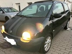 Schwarz Gebraucht 2005 Renault Twingo Kleinwagen | 1.250 €