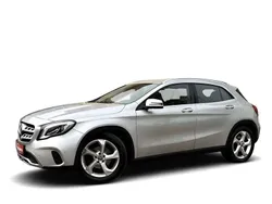 Silber Gebraucht 2017 Mercedes GLA200 SUV | 20.149 € (Fairer Preis)