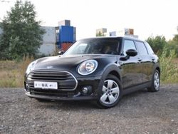 Schwarz metallic Gebraucht 2019 Mini One D Clubman Kombi | 16.990 € (Fairer Preis)