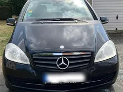 Schwarz Gebraucht 2010 Mercedes A160 Kleinwagen | 3.350 € (Fairer Preis)