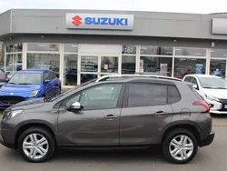 Grau Gebraucht 2017 Peugeot 2008 Style SUV | 11.990 € (Etwas zu teuer)