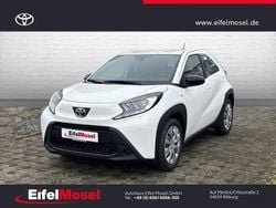 Weiß Neu 2026 Toyota Aygo X Play SUV | 17.960 € (Fairer Preis)