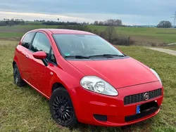 Rot Gebraucht 2009 Fiat Grande Punto Kleinwagen | 2.800 € (Fairer Preis)