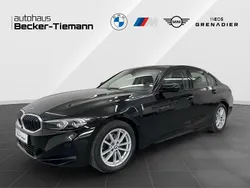 Schwarz ii Gebraucht 2023 BMW 320 Sport Line Limousine | 34.888 € (Fairer Preis)