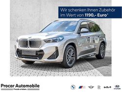 Silber Neu 2025 BMW iX1 M Sport SUV | 46.900 € (Guter Preis)