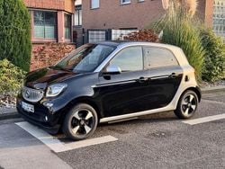 Schwarz Gebraucht 2019 Smart ForFour Electric Drive Limousine | 8.950 € (Guter Preis)