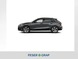 Daytonagrau perleffekt Neu 2025 Audi A3 Sportback e-tron Ambiente Limousine | 45.150 € (Etwas zu teuer)