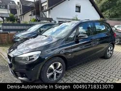 Schwarz Gebraucht 2016 BMW 218 Active Tourer Sport Line Van / Kleinbus | 7.950 € (Teuer)