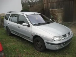 Silber Gebraucht 2003 Renault Mégane GrandTour Kombi | 310 € (Superpreis)
