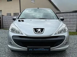 Silber Gebraucht 2009 Peugeot 206+ Kleinwagen | 1.800 € (Fairer Preis)