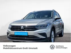 Ivory silver metallic Gebraucht 2024 VW Tiguan Life SUV | 29.980 € (Guter Preis)