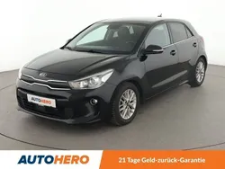 Schwarz Gebraucht 2017 Kia Rio DREAM-TEAM Edition Limousine | 9.390 € (Fairer Preis)