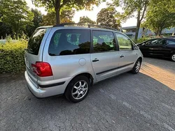 Silber Gebraucht 2004 VW Sharan Van / Kleinbus | 800 € (Guter Preis)
