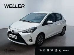 Weiß Gebraucht 2017 Toyota Yaris Comfort Kleinwagen | 12.480 € (Etwas zu teuer)