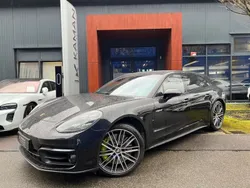 Tiefschwarzmetallic Gebraucht 2024 Porsche Panamera 4S Sport Limousine | 123.500 € (Etwas zu teuer)