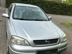 Silber Gebraucht 1999 Opel Astra Limousine | 1.849 € (Etwas zu teuer)