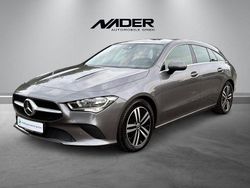 Grau Gebraucht 2022 Mercedes CLA200 Limousine | 21.990 € (Guter Preis)