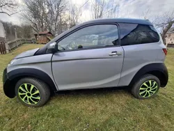 Grau Gebraucht 2017 Aixam Crossline Kleinwagen | 8.999 €