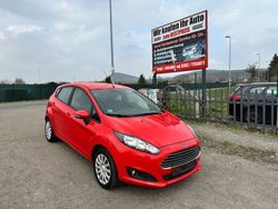 Rot Gebraucht 2014 Ford Fiesta Trend Kleinwagen | 3.990 € (Guter Preis)