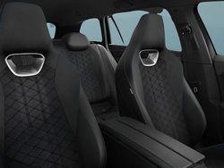 Schwarz Gebraucht 2025 VW Passat Kombi | 44.949 € (Fairer Preis)