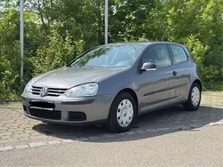 Grau Gebraucht 2006 VW Golf V Limousine | 3.400 € (Fairer Preis)