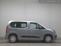 Grau Gebraucht 2022 Opel Combo Life Edition Van / Kleinbus | 10.780 € (Guter Preis)
