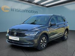 Grau Gebraucht 2024 VW Tiguan SUV | 34.499 € (Guter Preis)