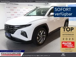 Weiss Gebraucht 2023 Hyundai Tucson Trend SUV | 24.860 € (Superpreis)