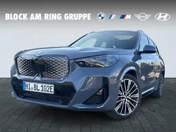 Andere farbe Gebraucht 2025 BMW iX1 M Sport SUV | 53.990 €