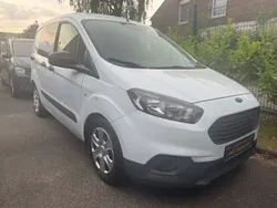 Frostweiß Gebraucht 2023 Ford Transit Trend Van / Kleinbus | 10.630 €