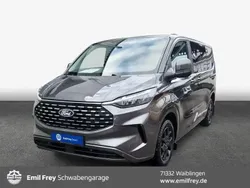 Grau Gebraucht 2025 Ford Tourneo Titanium Kombi | 58.888 € (Etwas zu teuer)