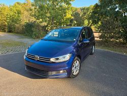 Blau Gebraucht 2021 VW Touran Highline Van / Kleinbus | 16.500 € (Superpreis)