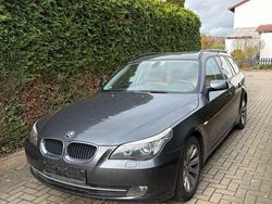 Grau Gebraucht 2007 BMW 520 Kombi | 3.490 € (Fairer Preis)