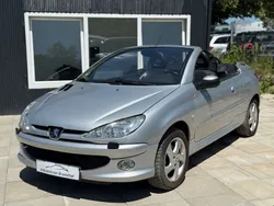 Grau Gebraucht 2004 Peugeot 206 CC Platinum Cabrio | 990 € (Superpreis)