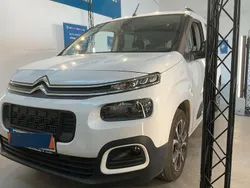 Weiß Gebraucht 2023 Citroën Berlingo Shine Van / Kleinbus | 25.990 € (Fairer Preis)