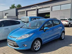 Blau Gebraucht 2012 Ford Fiesta Kleinwagen | 6.199 € (Etwas zu teuer)