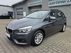 Mineralgrau Gebraucht 2016 BMW 216 Active Tourer Basis Van / Kleinbus | 12.490 € (Etwas zu teuer)