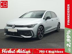 Grau Gebraucht 2024 VW Golf VIII Style Limousine | 38.450 € (Fairer Preis)