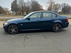 Blau Gebraucht 2011 BMW 320 Lifestyle Limousine | 6.000 € (Guter Preis)